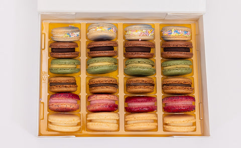 24 French Macarons - Classic Collection